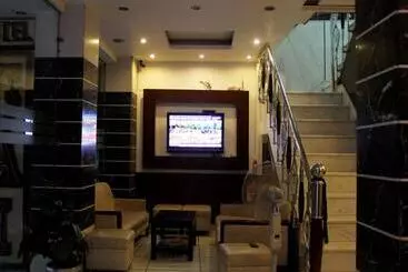 هتل Sai International