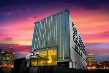 בית מלון כפרי Leroy Grand Yeshwanthpur