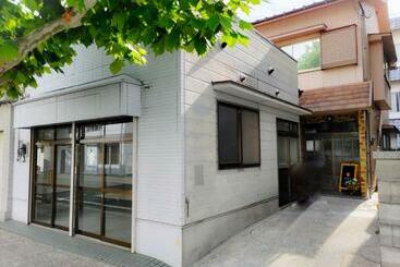 Cămin Dear Uうわじまゲストハウス＆カフェ