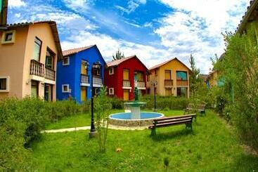 فندق Mi Pueblito Lodge