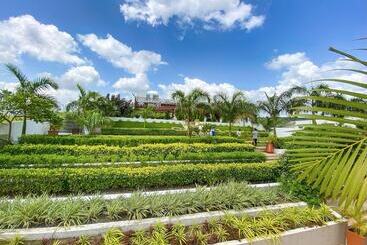 ホテル Bridgeview Resort