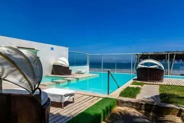 Hotelli Suites De Mar