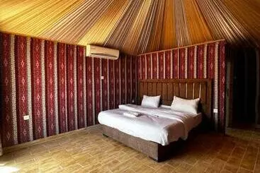 تختخواب و صبحانه Wadi Rum Relax Luxury Camp & Jeep Tour
