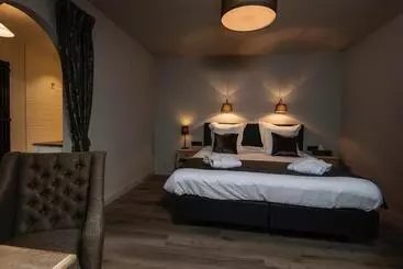 B&b A Laise