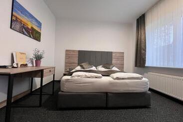 هتل Dietrichsdorfer Hof