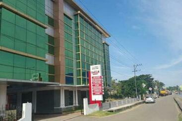 בית מלון כפרי Sree Gokulam Residency