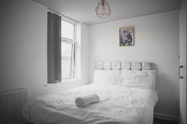 آپارتمان‌های توریست‌ها Leicester City House