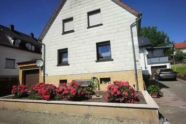 Turistlägenheter Ferienwohnung Unterm Schloss Bei Inge