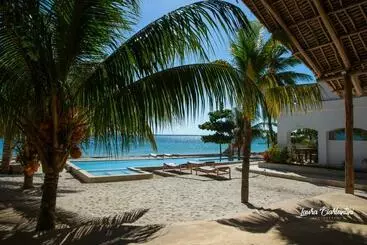 Uroa Zanzibar Vera Beach Hotel By Moonshine