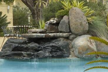 Madison Spa Motel  Adults Only