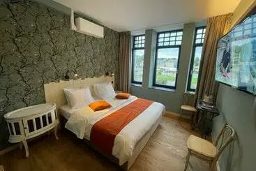 ホテル Hôtel Maison Demelenne