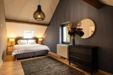 ホテル La Grenouille   Suite De Luxe & Welness Privatif