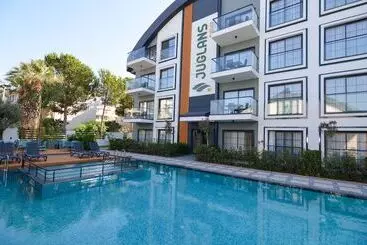 Apart Otel Juglans Suites