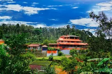 Nocleg ze śniadaniem Deva Maani Coorg Nature Holiday