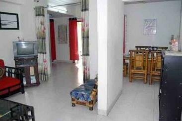 پانسیون Marry House