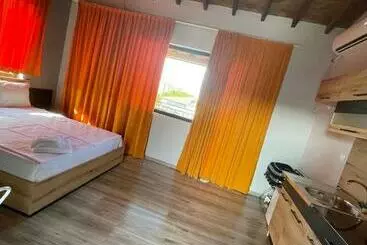 Aparthotel Studio 8 Arapya
