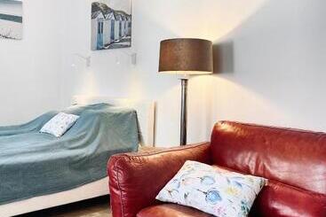 آپارتمان‌های توریست‌ها Esther S Studio Keszthely