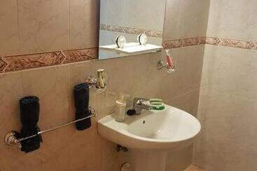 관광객 아파트 Fabian