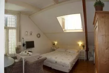 בית מלון כפרי Pension Zoom Oord