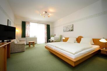 Otel Weststeirischer Hof