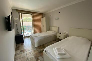 בית מלון כפרי Burç