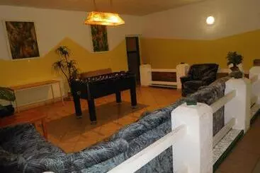 ユースホステル Gruppenbungalow Waldhaus Am Ferienpark