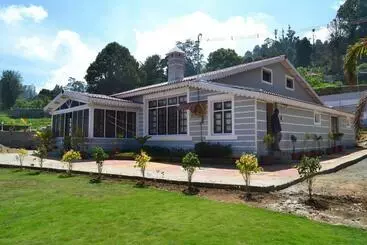 Bed and Breakfast Hillington Cottage