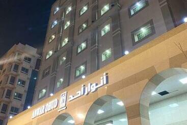 בית מלון כפרי Anwar Ohud