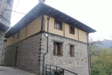 ツーリストアパートメント La Casa Del Abad