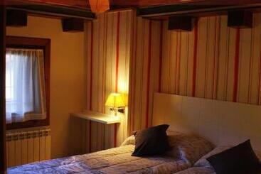 ツーリストアパートメント La Casa Del Abad