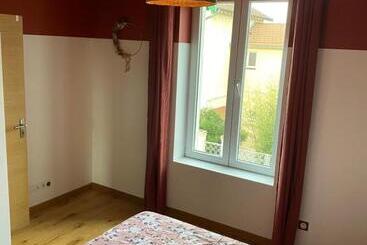 آپارتمان‌های توریست‌ها Maison Lyon 8 Jardin Parking Studio Indépendant Sur Demande