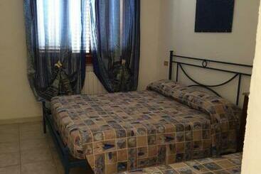 مبيت وإفطار Lu Lisandru