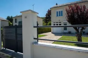 Turist apartmanları Maison De Ville Avec 3 Chambres Et Grand Terrain