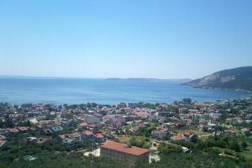 هتل آپارتمان Sağlık Apart Pansiyon