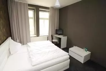 Отель Hostaria Da Marcello