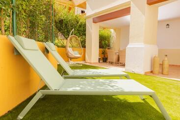 游客公寓 Pura Villa  Buganvillas Ayamonte