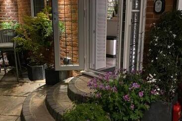 Ferienwohnungen The Bolthole