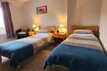 Aamiaismajoitus (B&B) Inverour Guest House