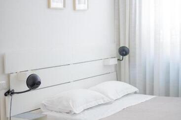 آپارتمان‌های توریست‌ها Dall Arca Smart Flat   Central Station Checkpoint