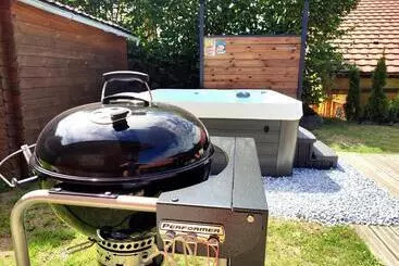 Turist apartmanları ⁂⁂ Le Nid De Pierre & Julie [cledicihome] 2 Pas Du Centre Ville / Spa & Terasse Amenagee ⁂⁂