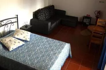 ツーリストアパートメント Adega Do Golfinho