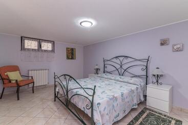 آپارتمانهای توریستها Taverna Del Sole