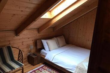 Turistihuoneistot Cabana Adierea Vantului Bran