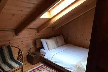 ツーリストアパートメント Cabana Adierea Vantului Bran