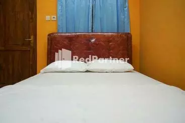 Hotel Villa Handayani Songgoriti Redpartner