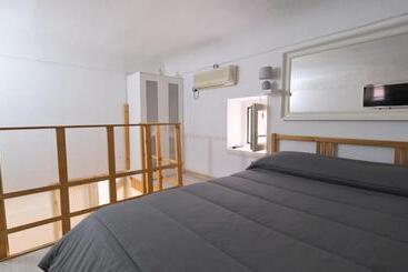 آپارتمان‌های توریست‌ها Monolocale Porta Napoli