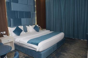 Отель Areen Airport