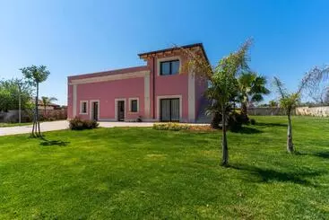 Turistihuoneistot Villa Di Aurora By Barbarhouse