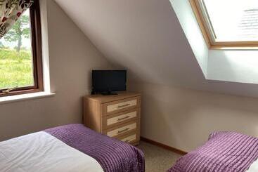 דירות לתיירים Water Mill Vacations Goldfinch Pet Friendly