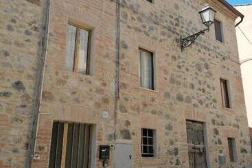 Turistihuoneistot La Casetta Di Mimmi